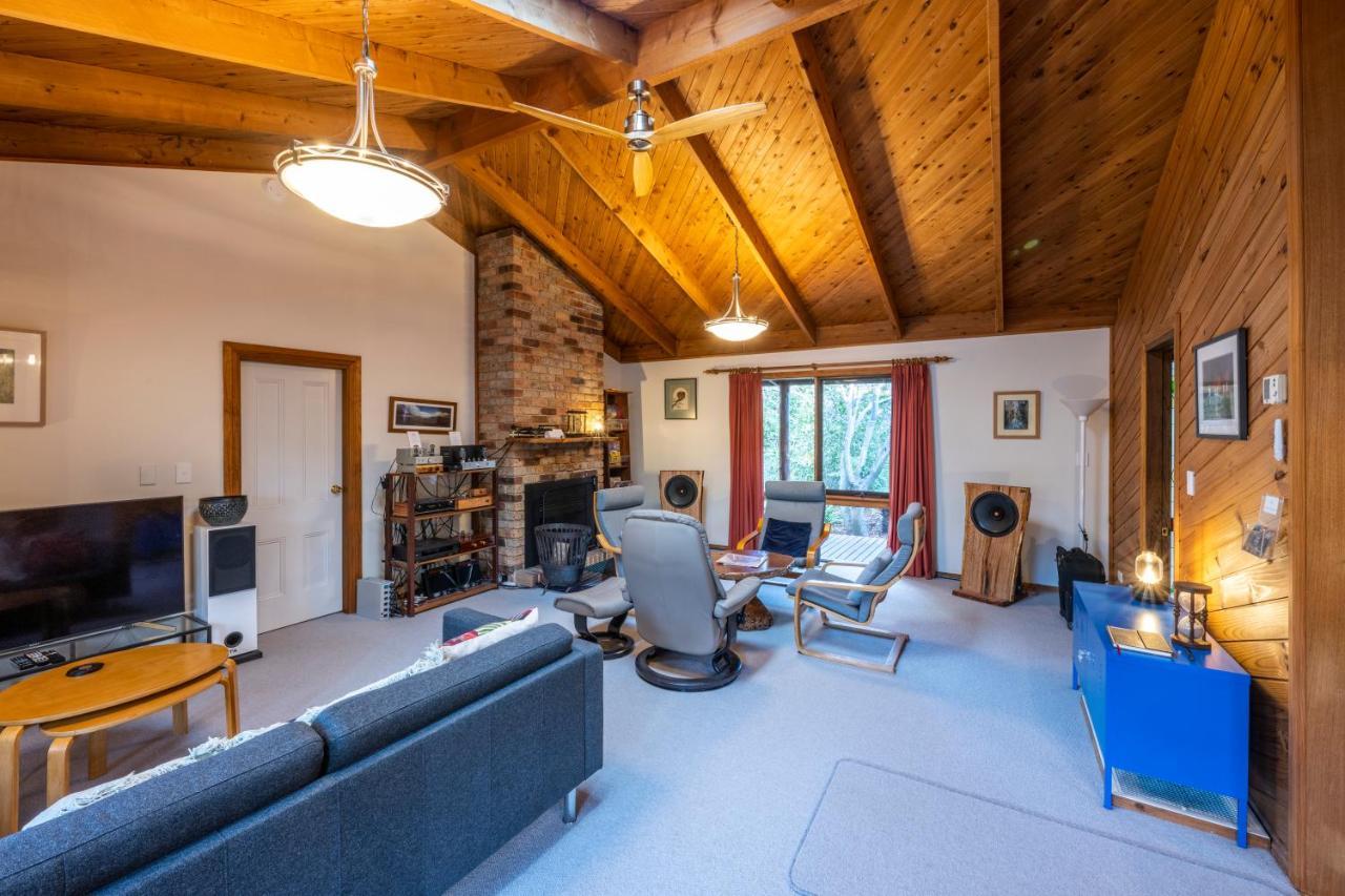 Falls - A Blue Mountains Experience Villa Wentworth Falls