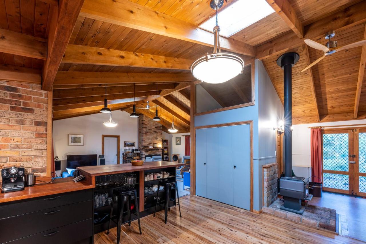 Falls - A Blue Mountains Experience Villa Wentworth Falls